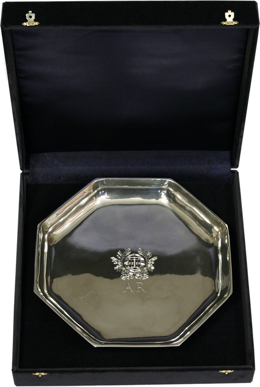 Salva oitavada com estojo