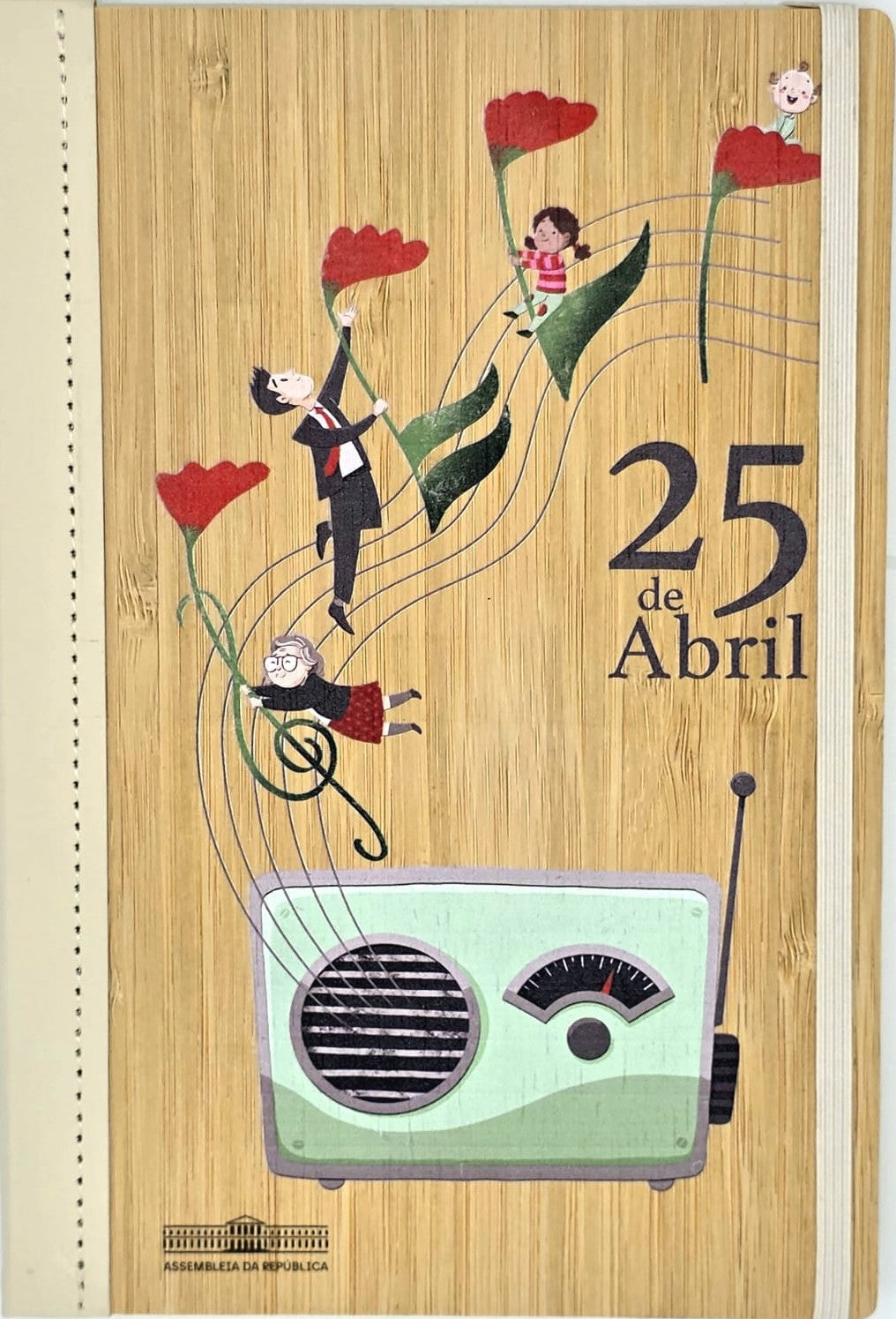 Bloco em bambu 25 de Abril